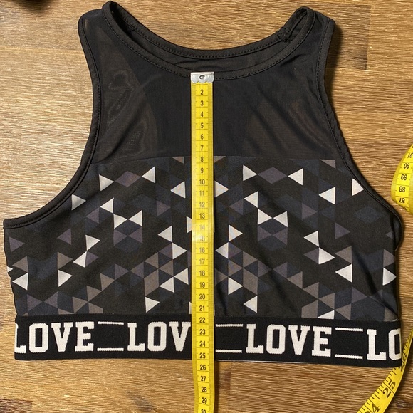 🛍️ 4 for 20$ - Halter Neck Pattern Sport Bra / Black / M - Picture 8 of 8